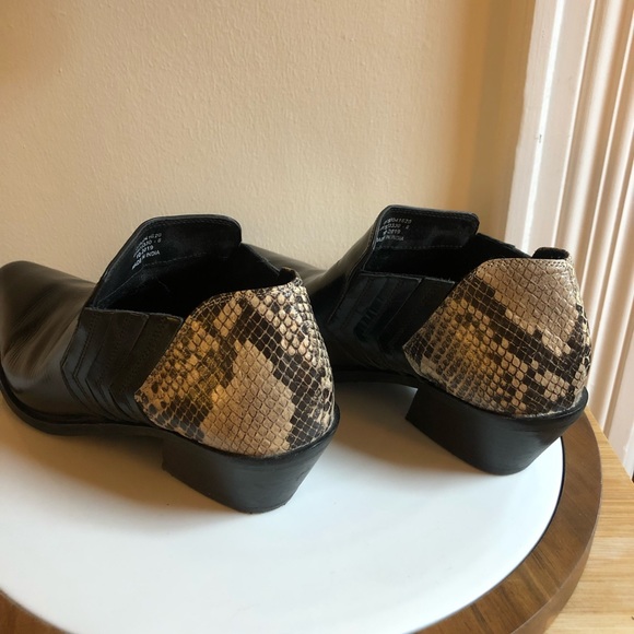 Leather Western Snakeskin Shoe Boot - Picture 6 of 11